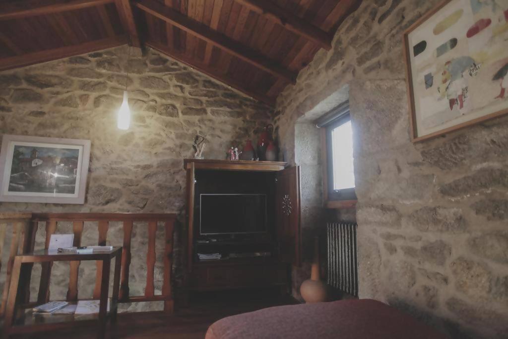 Gasthaus Casa De Afora Casa Con Piscina Y Jacuzzi Privados Santiago de Compostela Exterior foto