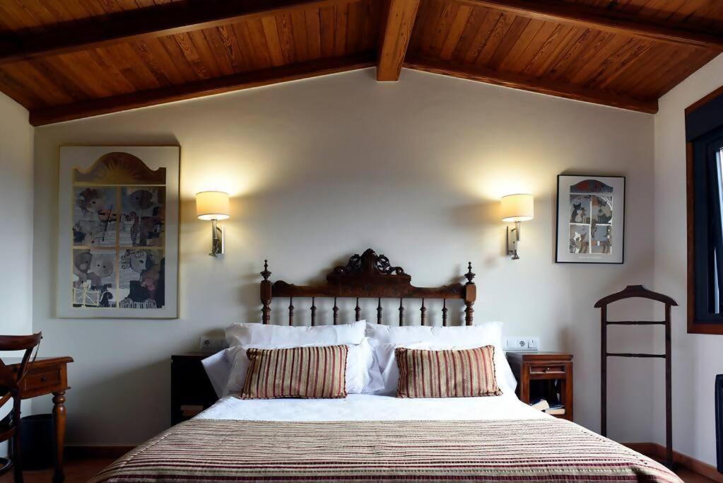 Gasthaus Casa De Afora Casa Con Piscina Y Jacuzzi Privados Santiago de Compostela Exterior foto